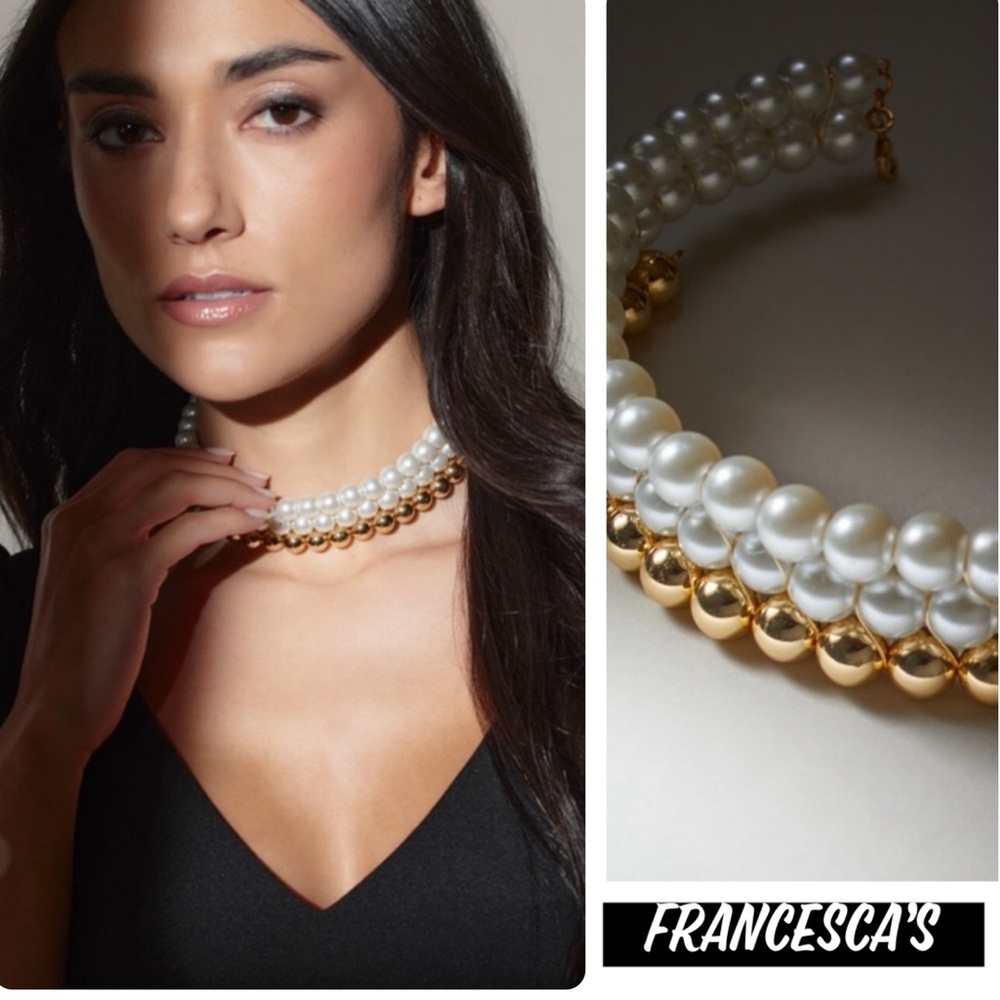 New Francesca’s Luxe 14K Gold Plated Metal Pearl Collar Statement Necklace